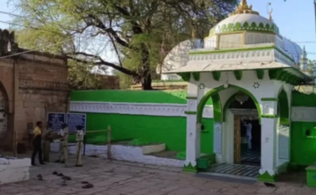 No evidence of temple demolition at Bhojshala site, Muslim petitioner tells MP High Court